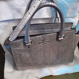 Michael Kors handbag